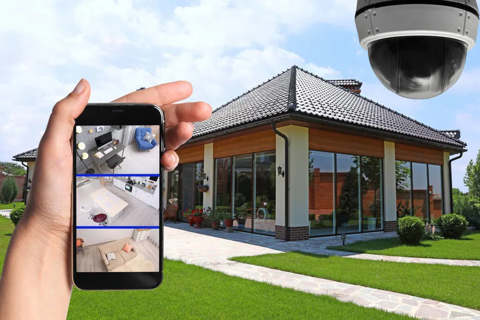 Smartphone con videosorveglianza attiva in tempo reale SicurMax